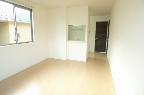 ル・サンク A棟 203号-3