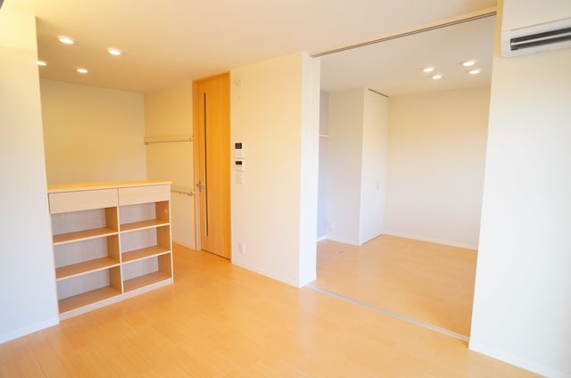 ガーデンテラス袖ヶ浦 102号-3