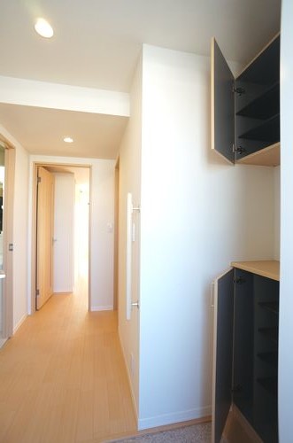 グランツィオーネⅢ 302号-11