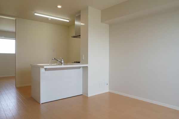 ウィステリア袖ヶ浦 303号-2