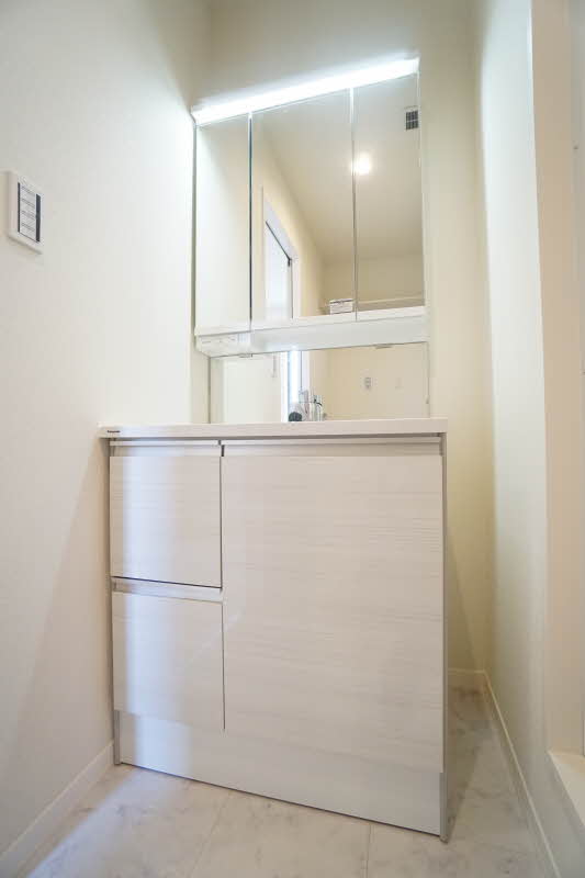 コパカバーナB棟 202号-8