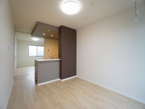 アルカーザⅢ 201号-2