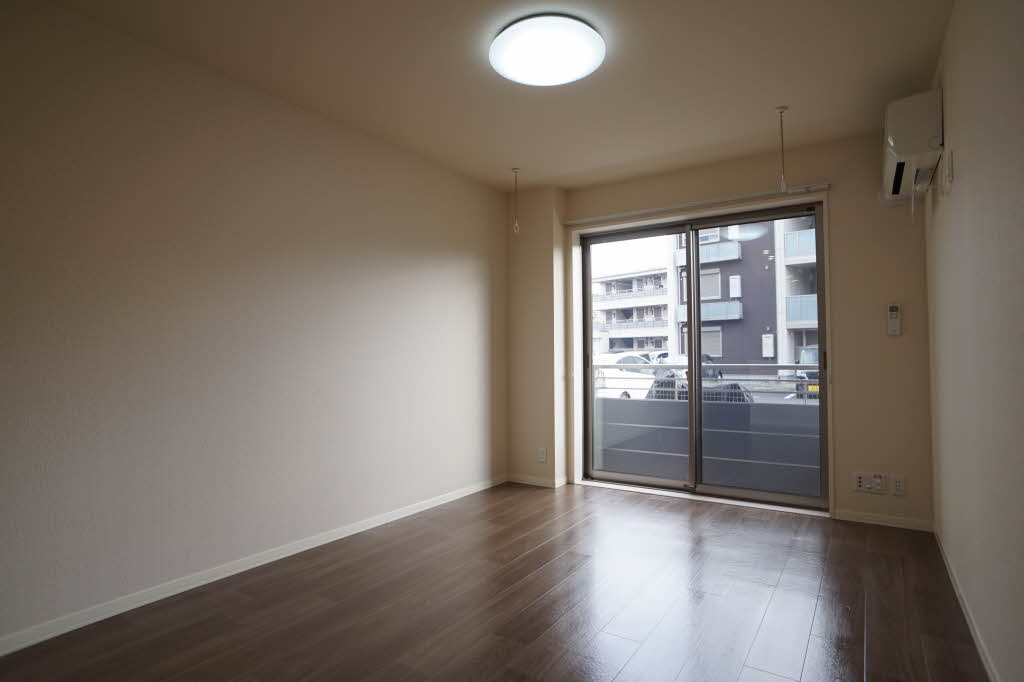 グランドミールＥ 105号-3