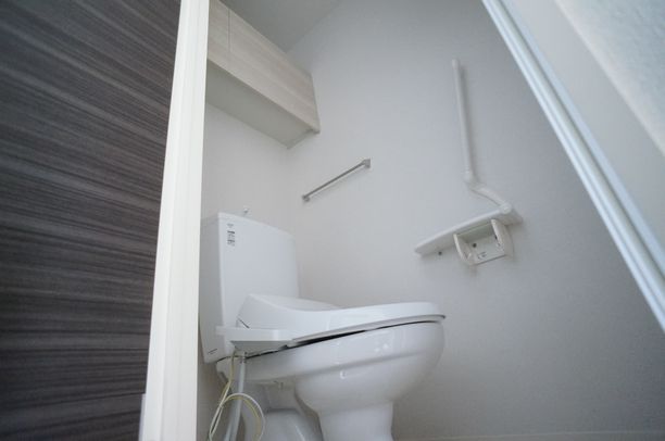 ラトゥール 201号-8