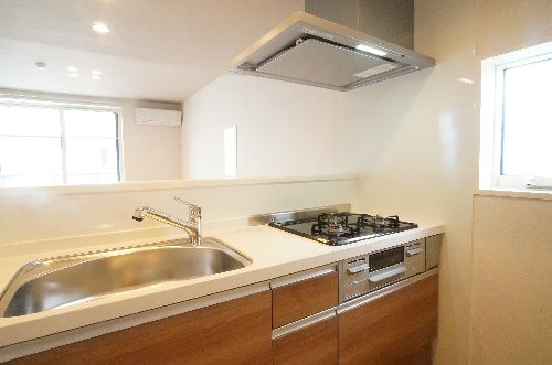 エイトリリー 201号-3