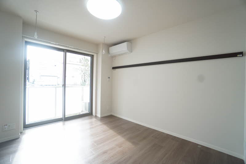 ウエスト　ドミール 302号-2