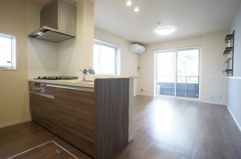 オカバ袖ヶ浦駅前シャーメゾンＡ 101号-2