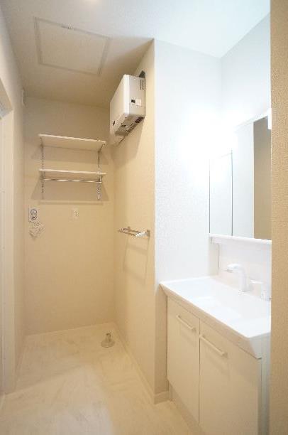 ルミエール南町 101号-9