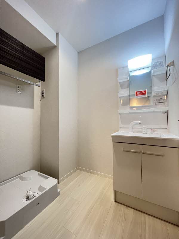 ビクトワール 201号-8