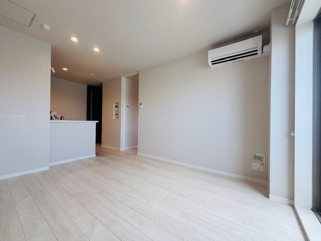 ラディアント 206号-3