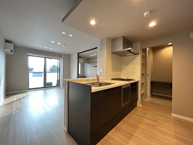 プレミール木更津 203号-3