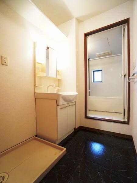 ロックヒルズ参番館 101号-9