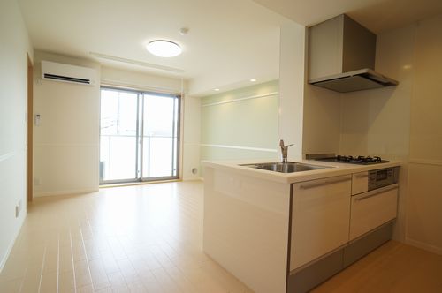 プレミアス 102号-2