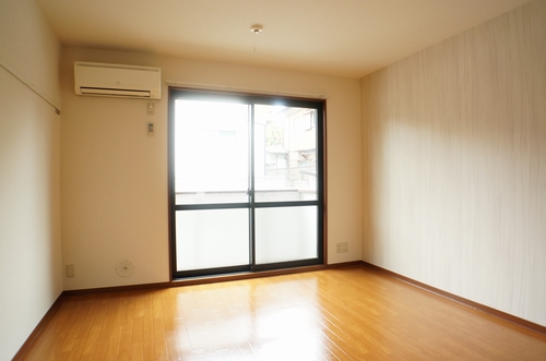 シャーメゾン新松戸 102号-3