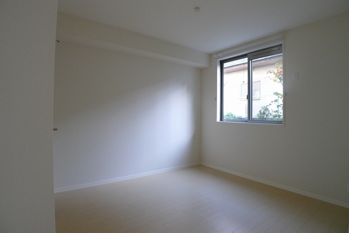 Ａｍｂａｓｓａｄｏｒ　Ｒｅｓｉｄｅｎｃｅ 102号-6