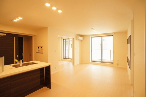 パークメゾンおおたかの森 303号-3