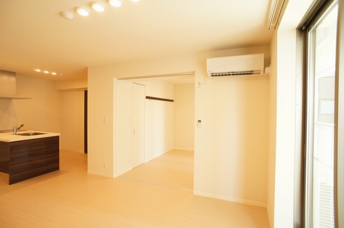 パークメゾンおおたかの森 303号-5