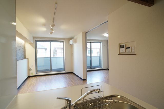 エル　コリーヌ 205号-7