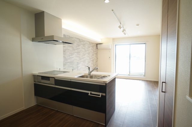 Ｒｅｆｉａｎｔ　Ｈａｗｋ 403号-2