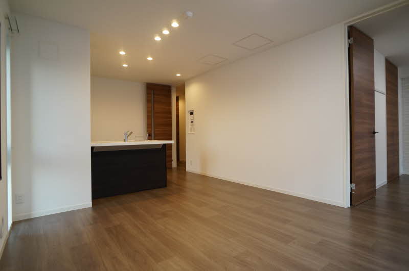 エレガンテ　マノワール 301号-5