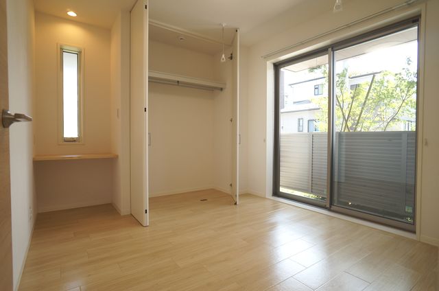 フォレナパーク 102号-5