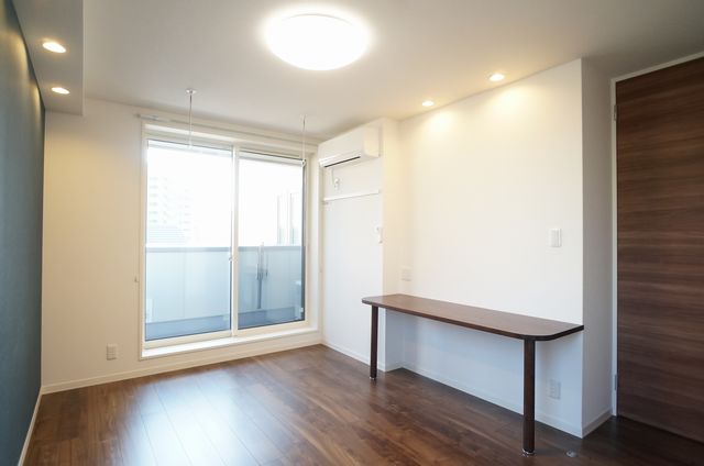 セルボヌール 303号-2