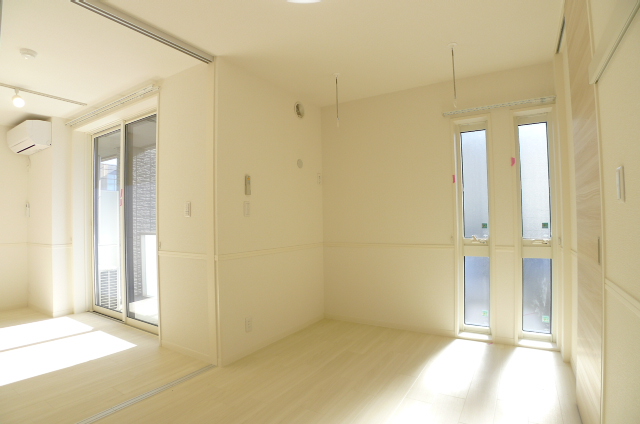 Ｖａｌｋ　Ｖａｌｌｅｎ 102号-3