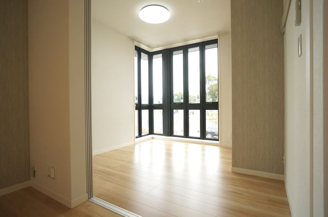 ラ　グリシーヌ 206号-6