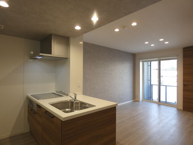 ローリエン 101号-2