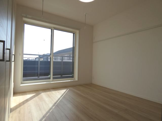 ローリエン 203号-6