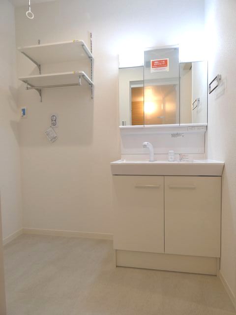 ローリエン 203号-9