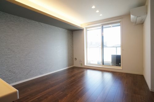 Ｊ．Ｄ．Ｌｕｍｉｎｅａｒｔｈ 206号-3