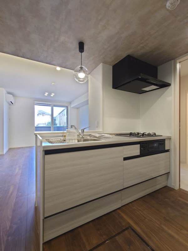 ラ　グリシーヌⅡ 302号-4