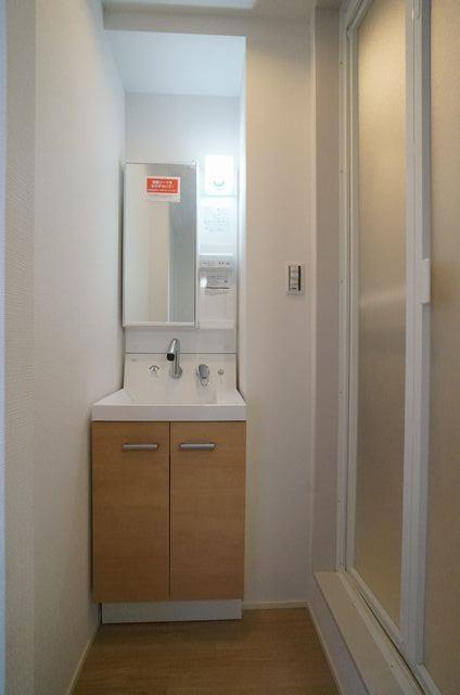 アパルトマン逆井 103号-8