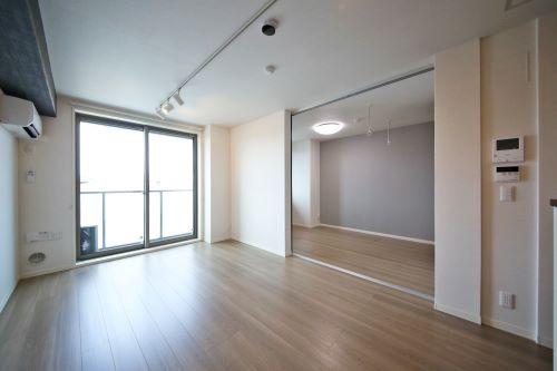 シャーメゾン　アクシス 301号-4