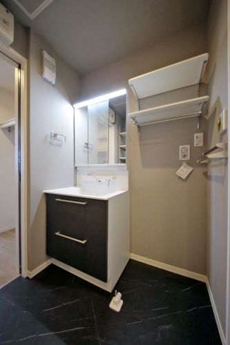 シャーメゾン　アクシス 301号-9