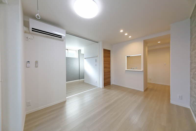 グレースマジック 302号-2