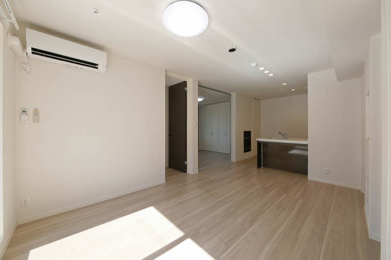 ル　リアン 302号-2