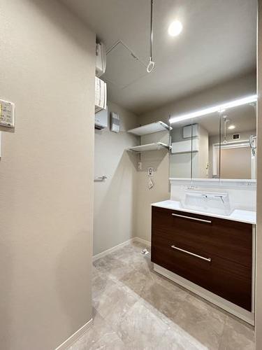 ヴィア・ソーレ 201号-10