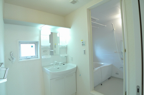 メゾンヨコマチ 102号-7