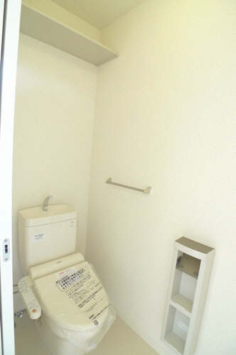 メゾンヨコマチ 102号-9