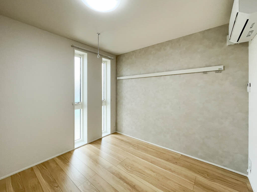 ラ　グリシーヌⅢ 201号-8