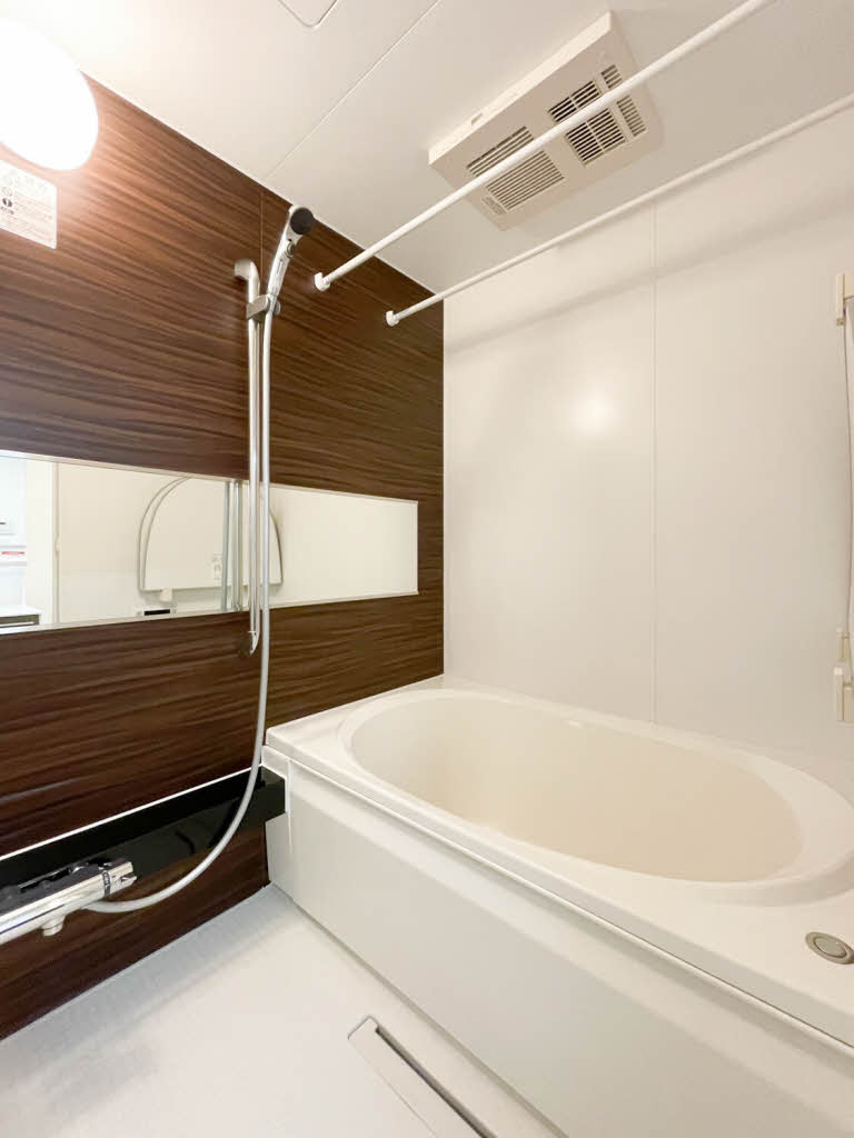 ラ　グリシーヌⅢ 205号-7