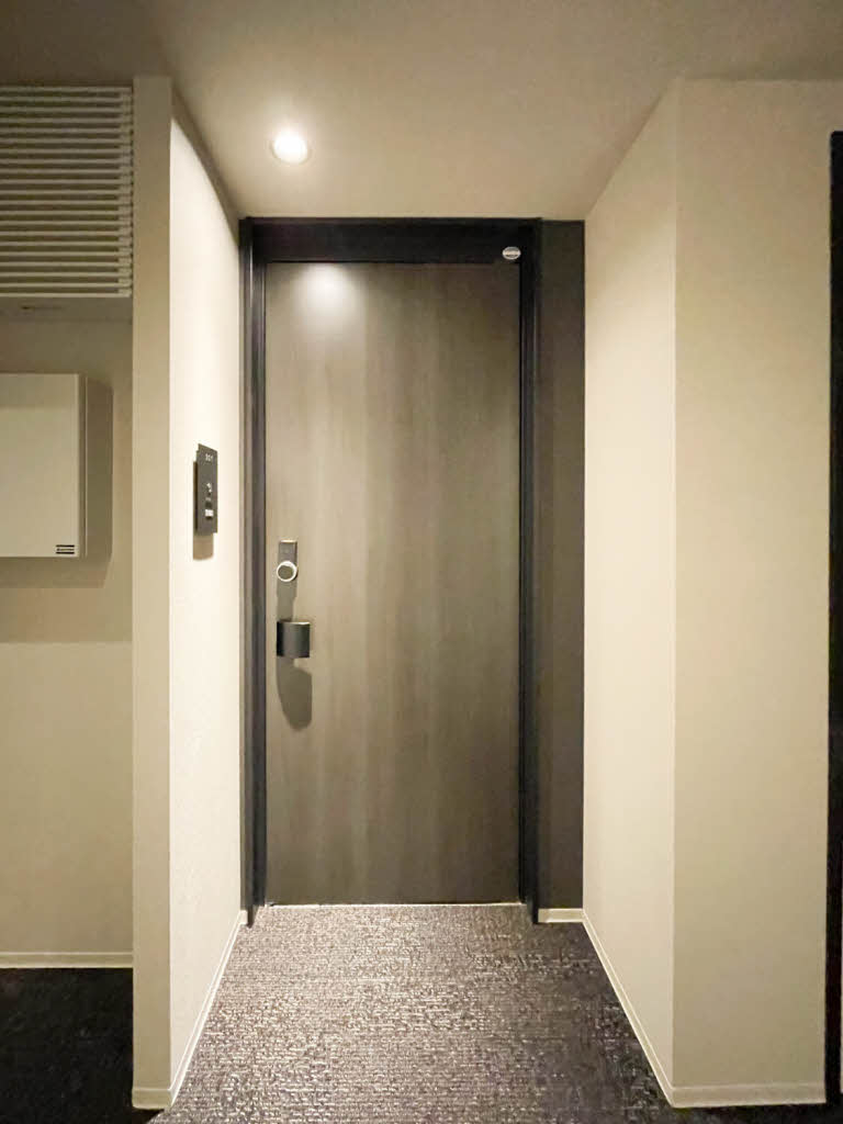 ラ　グリシーヌⅢ 301号-6