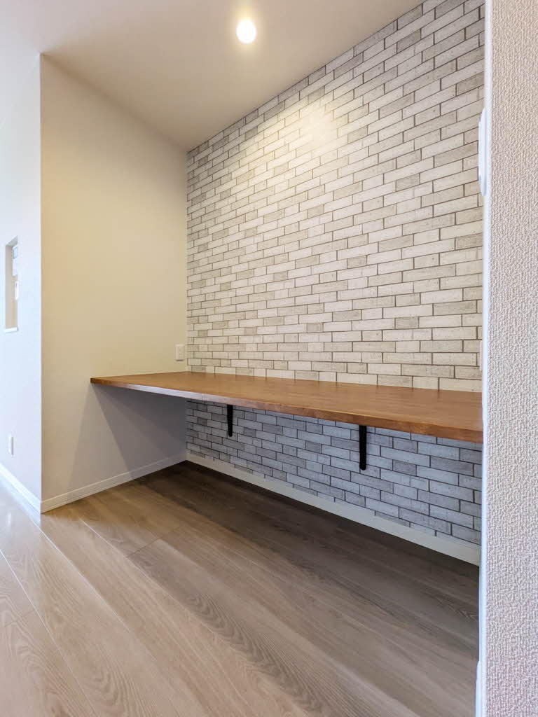 イーストヴィラ 102号-5