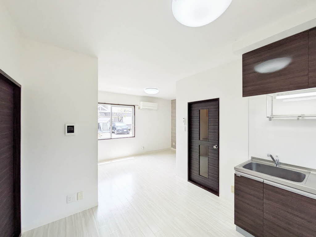 Ｍｉ－ＺＯＮＥ　Ａ 101号-3