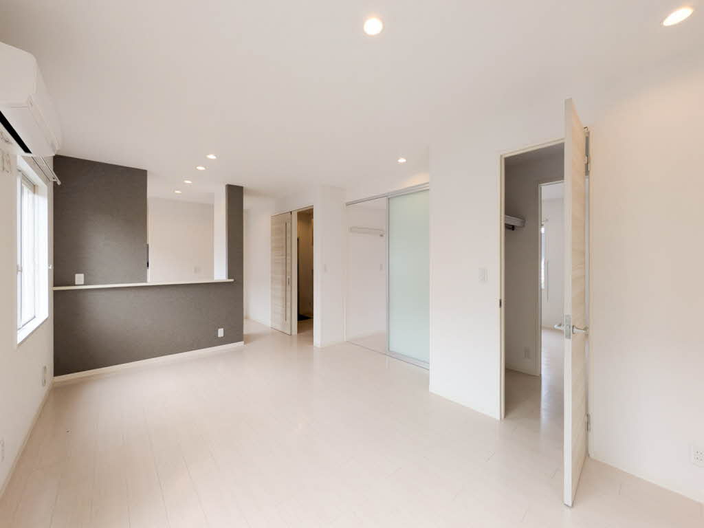 Ｍｉ－ＺＯＮＥ　Ｄ 102号-1