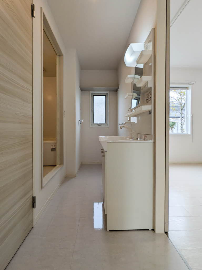 Ｍｉ－ＺＯＮＥ　Ｄ 102号-7