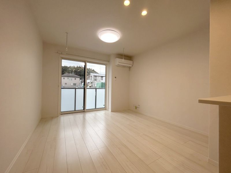 シャーメゾン　カーネＨ 103号-2