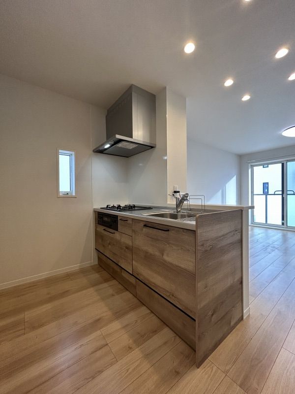 シャーメゾン　カーネＨ 201号-4